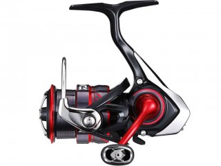 Daiwa 18 Gekkabijin MX LT 2000S